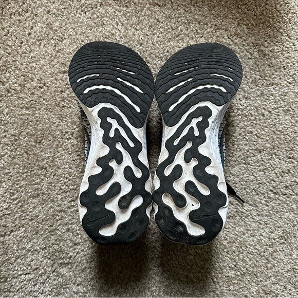 Nike React Infinity Run FK3 (Oreo) - Picture 7 of 9